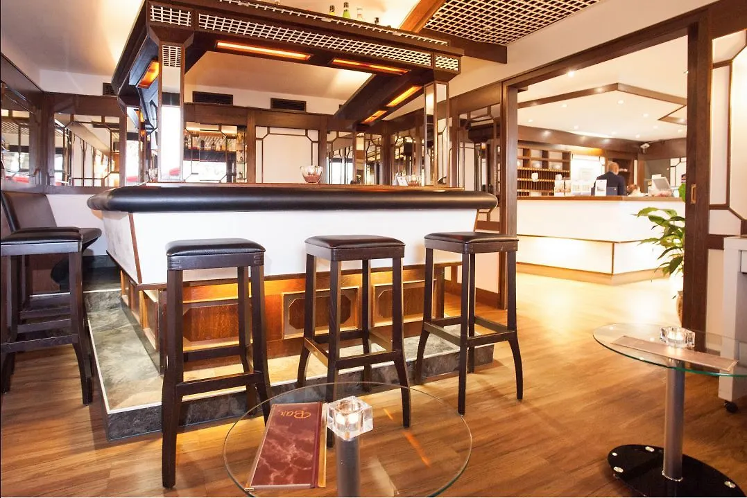 Sure Hotel By Best Western Ambassador Duesseldorf  Dusseldorf